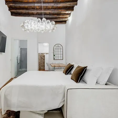 New - Dream Roma